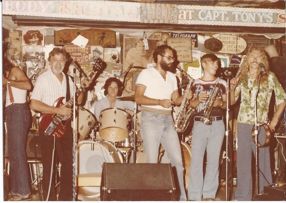 Pacific Orchestra lead guitarist didn’t show up Captain Tony Grabbed the rhythm guitar And started jamming 1978 definitely a Kodak moment